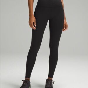 Lululemon Wunder Train High-Rise Leggings – Black (Size 2) with Pockets